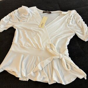 NWT. Jondie white sleeve wrap blouse. Size large